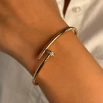 دستبند النگویی میخ