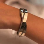 دستبند پائون در